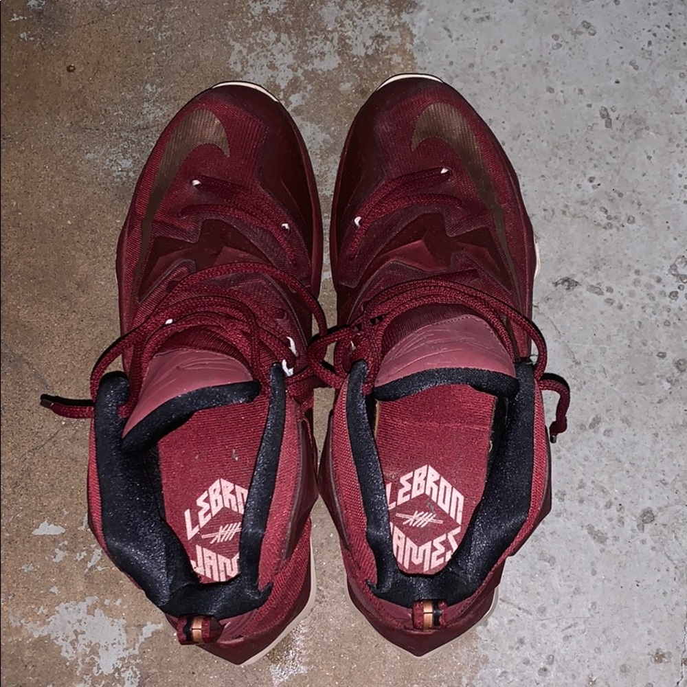 Nike LeBron 13